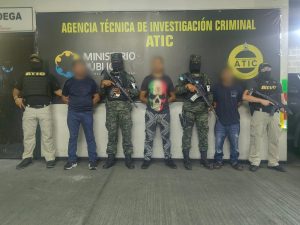 ATIC captura a un policía de tránsito y dos personas más vinculados a emisión irregular de licencias