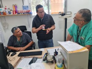 Director de Medicina Forense sostiene reunión de trabajo con médicos forenses en Tocoa