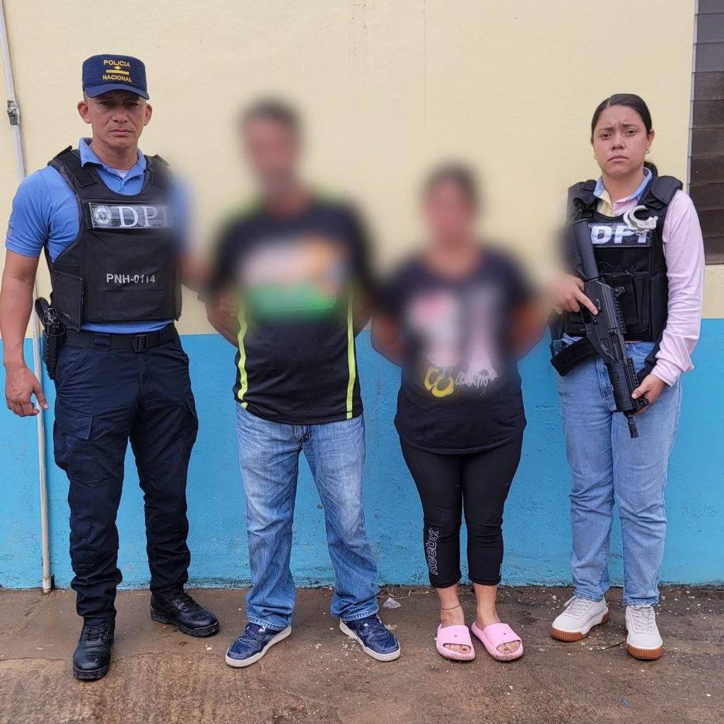 Capturan y dictan detención judicial a pareja que creaba pornografía con una menor de edad en Talanga
